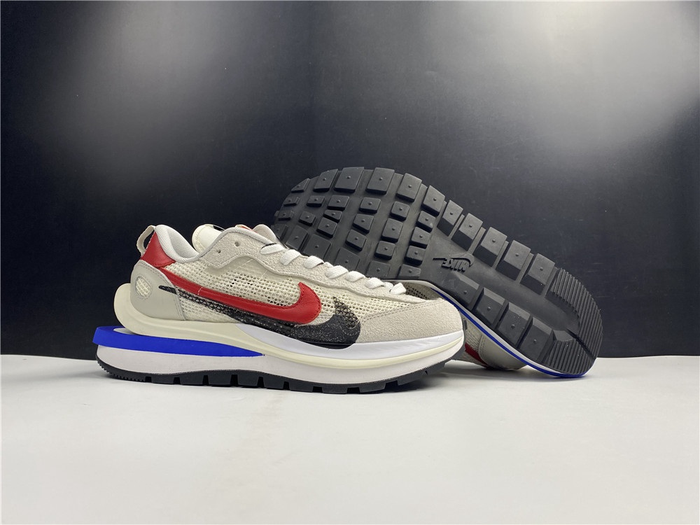 sacai x Nike VaporWaffle CV1363-100